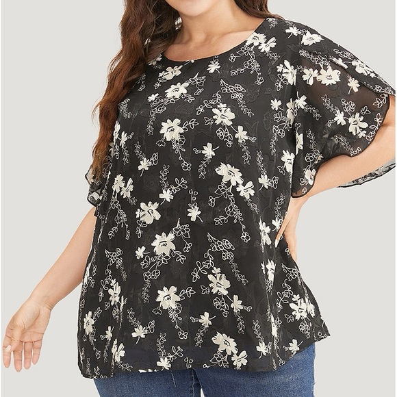 BloomChic Black Floral Split Sleeve Chiffon Sheer Overlay Blouse Plus Si… - Picture 1 of 7